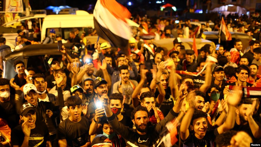 السيستاني يتهم “أطرافا داخلية وخارجية” بمحاولة استغلال الاحتجاجات