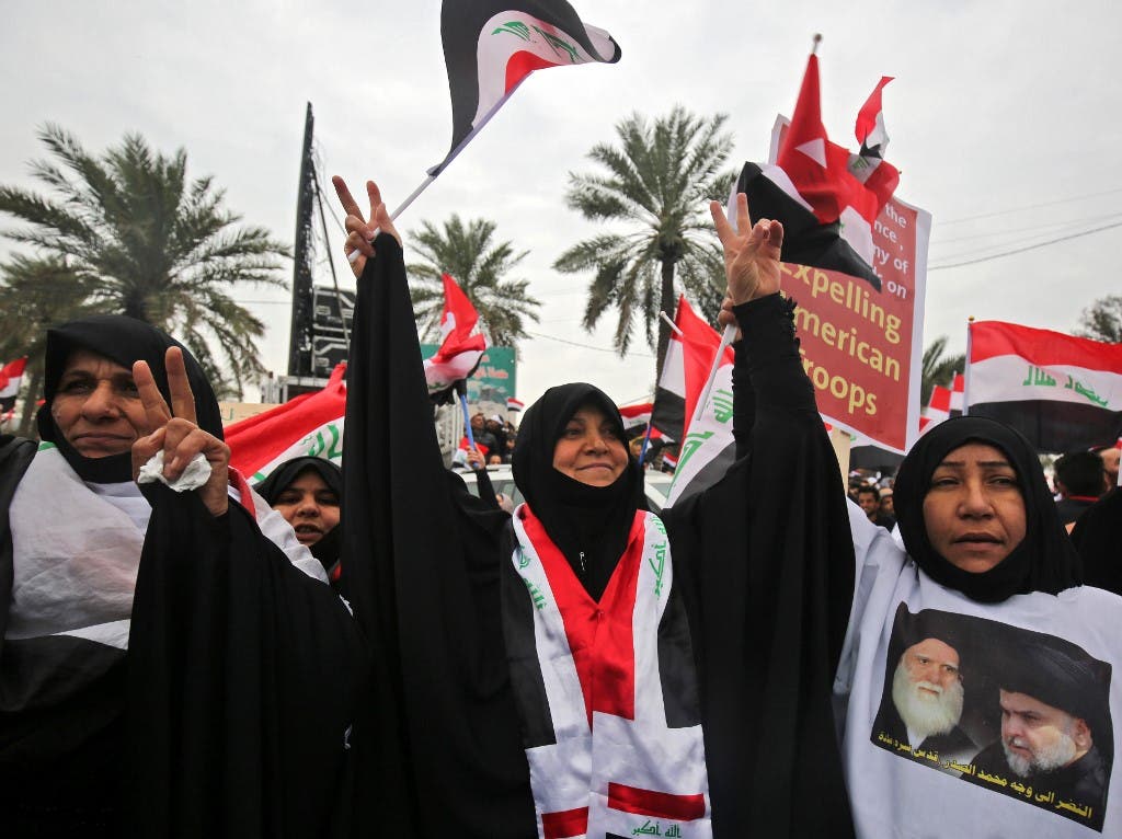 أتباع زعيم التيار الصدري يتظاهرون في العاصمة العراقية