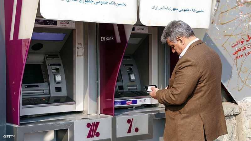 دعوات لترامب بتوجيه ضربة “سويفت” القاضية إلى إيران