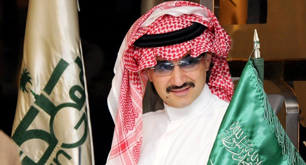 بالفيديو … الوليد بن طلال يفاجئ الجميع بمستوى طموحه السياسي ويخشى مصير أصدقائه الثلاثة