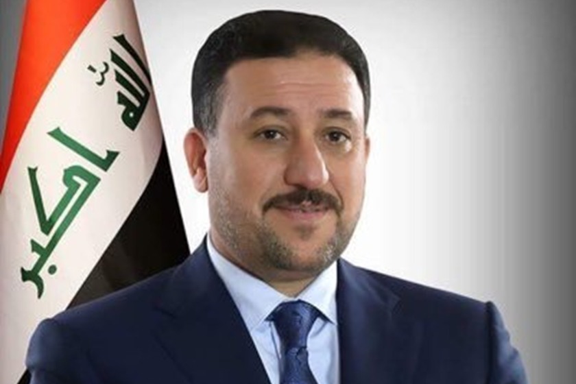 بالفيديو …. مناظرة بين خميس الخنجر المعارض … وخميس الخنجر السياسي