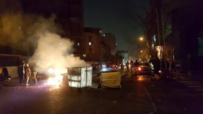مظاهرات إيران: الشرطة في بهبهان تتوعد المتظاهرين