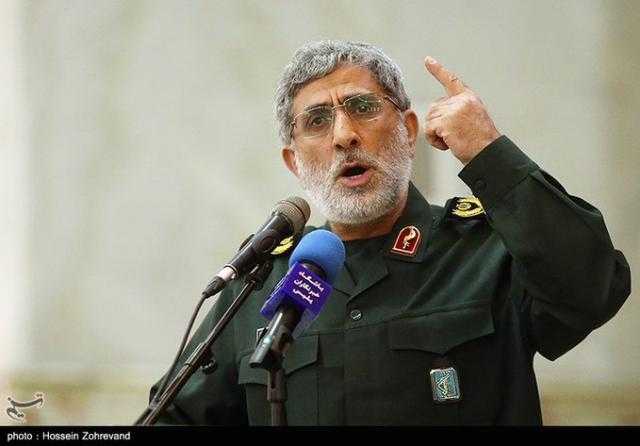 المتظاهرون: زيارة قائد الحرس الثوري الايراني “قاأني” يمثل انتهاكا للسيادة العراقية.
