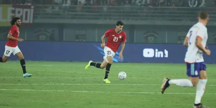 محمود حماده لاعب الوسط الدولي يوقع للزمالك المصري