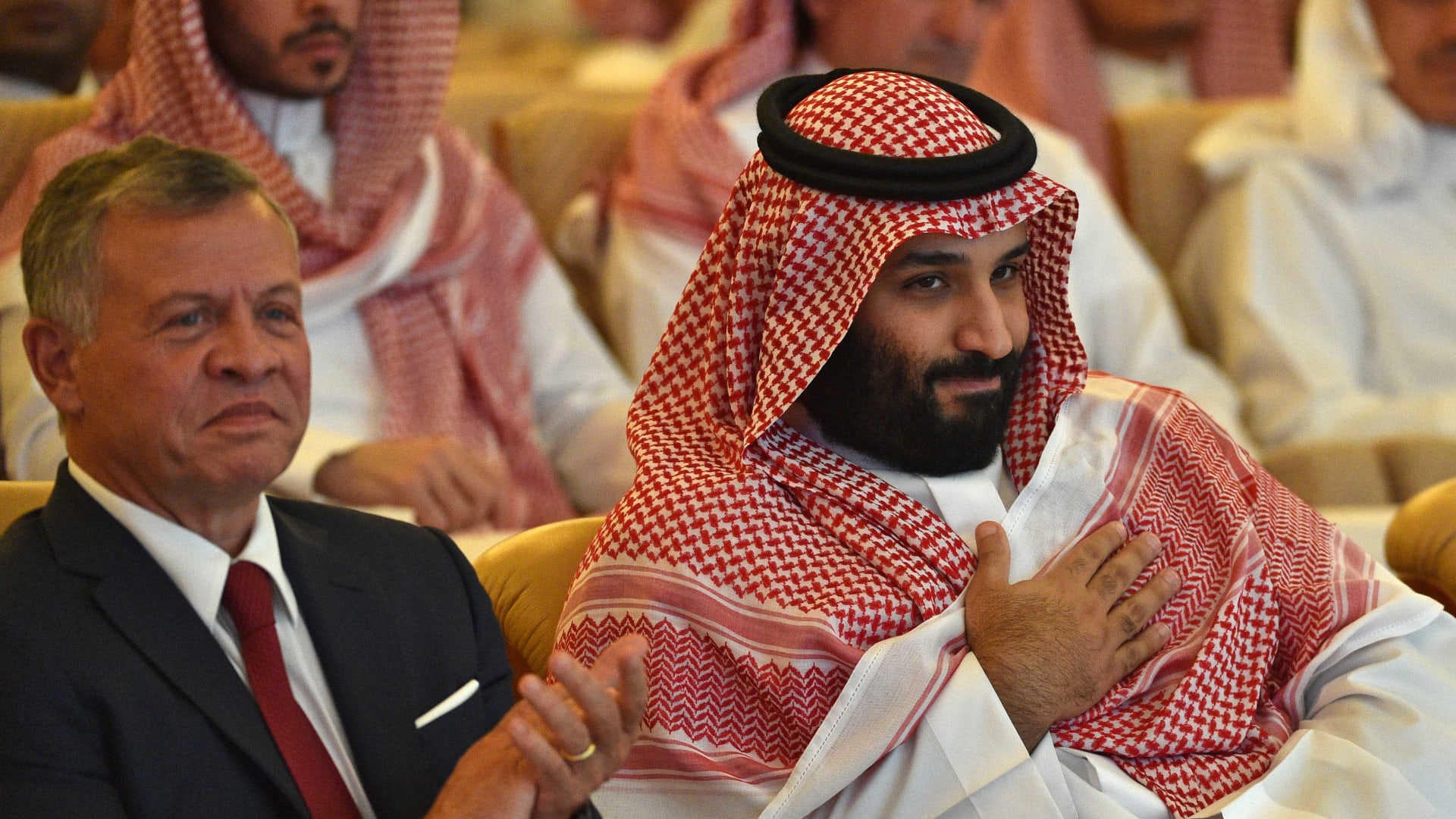 ولي العهد السعودي يستقبل العاهل الأردني.. ويعقد اجتماعًا معه في الرياض