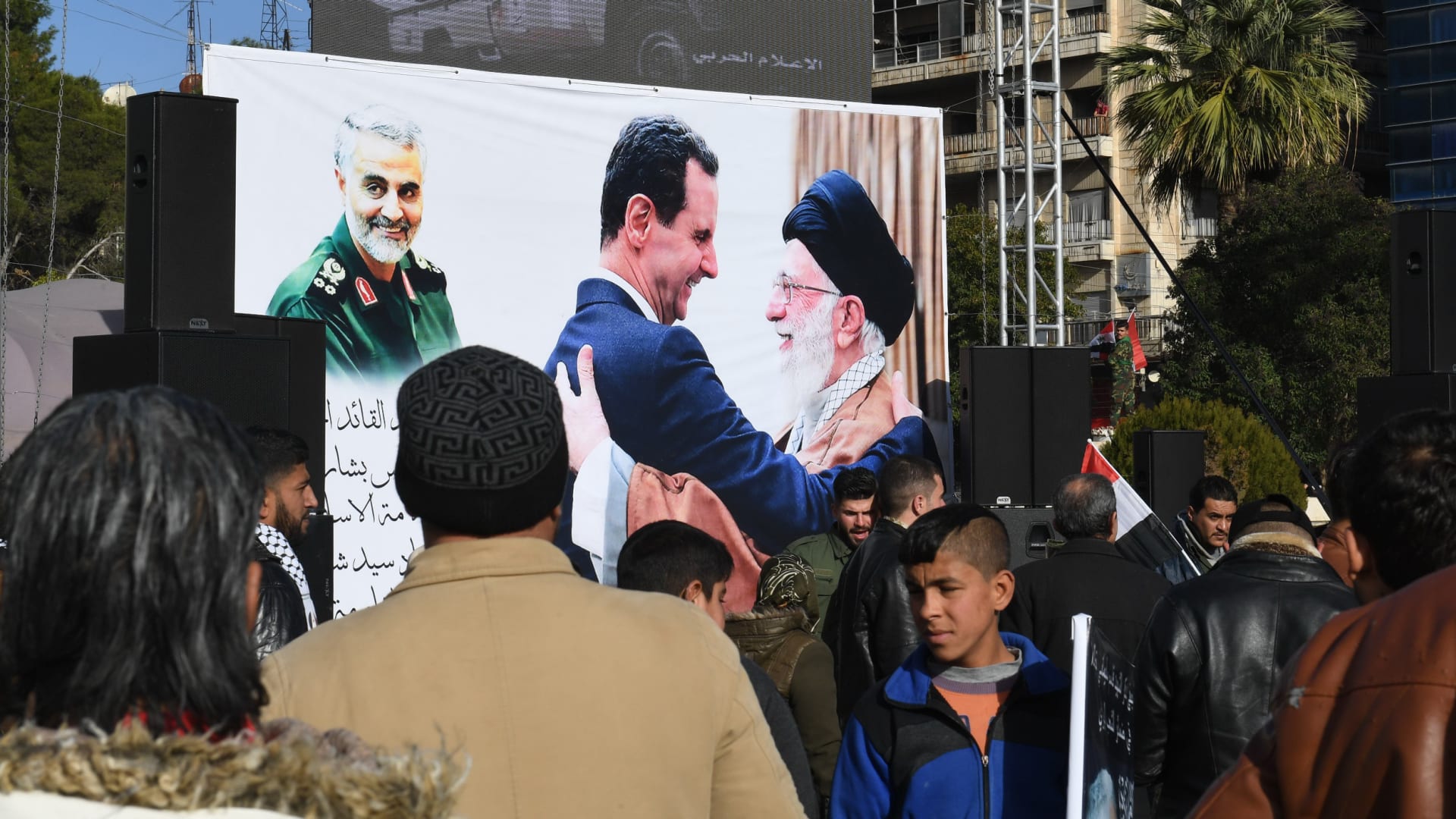 “تسجيل مُسرب” قبل انتخابات إيران يكشف عن انتقادات لاذعة من ظريف للحرس الثوري وقاسم سليماني