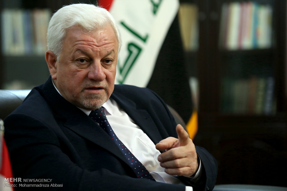 بالفيديو …سفير العراق في ايران يتهجم على جالية بلاده