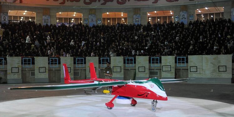 أوكرانيا تسحب اعتماد سفير إيران وتقلص عدد الدبلوماسيين الإيرانيين
