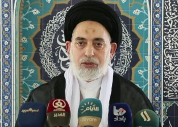 “فيديو” تعرض منزل امام جمعة النجف صدر الدين القبانجي لهجوم صاروخي