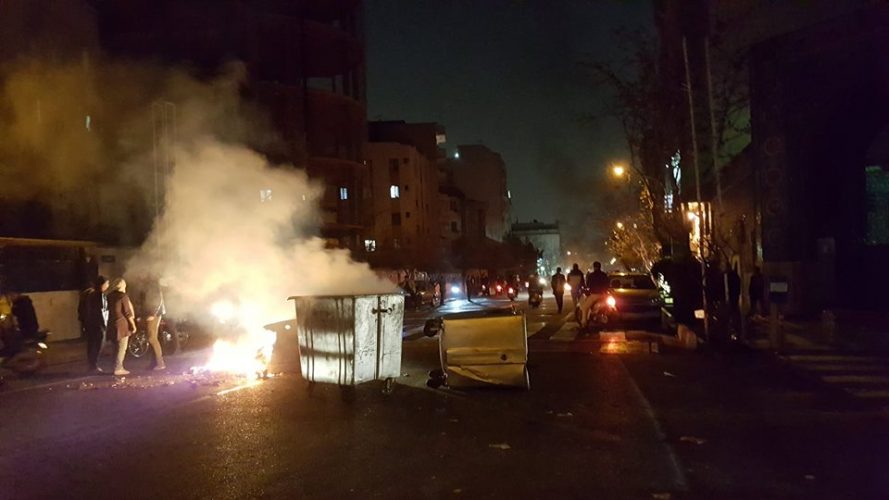 السيناريوهات المحتملة للأحداث الإيرانية !