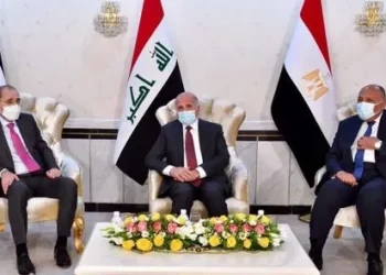 وزيرا خارجية مصر والأردن يصلان بغداد في زيارة رسمية
