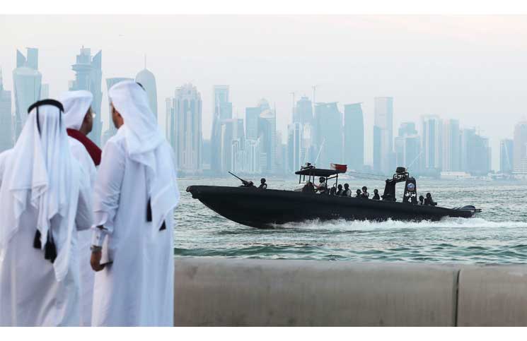 «فورين بوليسي»: المستفيد الأول من الأزمة الخليجية جماعات الضغط…وقَطَر ليست حليفةً لإيران