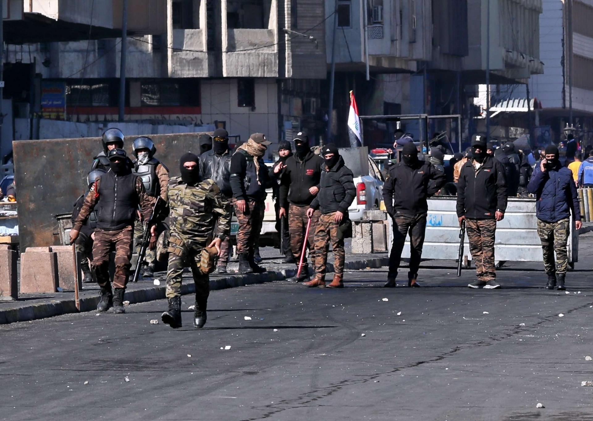 مندوبون دوليون بالعراق يطالبون بالتحقيق في مقتل المتظاهرين