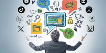 سيرةُ عالمٍ صنعَ الإعلامَ علمًا… وتركَ أثرًا لا يُختصر