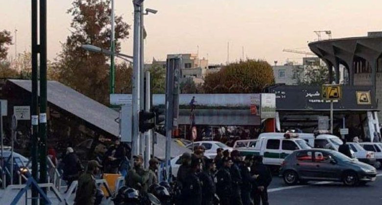 محتجون يغلقون الوقفين السني والشيعي في بابل