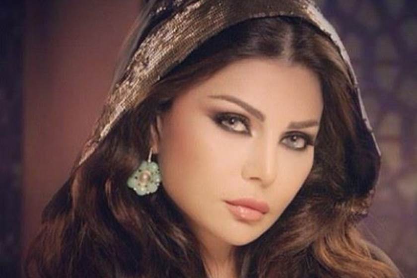 بالصور..”هيفاء وهبي” ترقص في حفل عيد ميلادها و والدتها تفاجئها