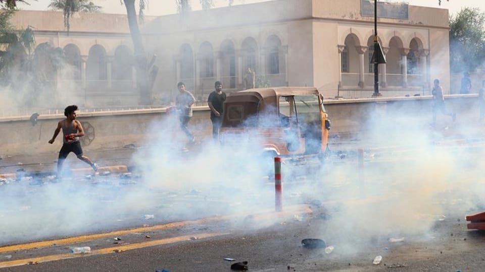 تجدد إطلاق الرصاص الحي في بغداد رغم حظر التجول