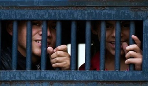 تقرير يتهم العراق باحتجاز ألف طفل بتهم الانتماء لداعش