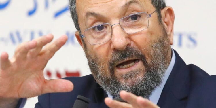 إيهود باراك: هجوم حماس هو “الأخطر” في تاريخ إسرائيل