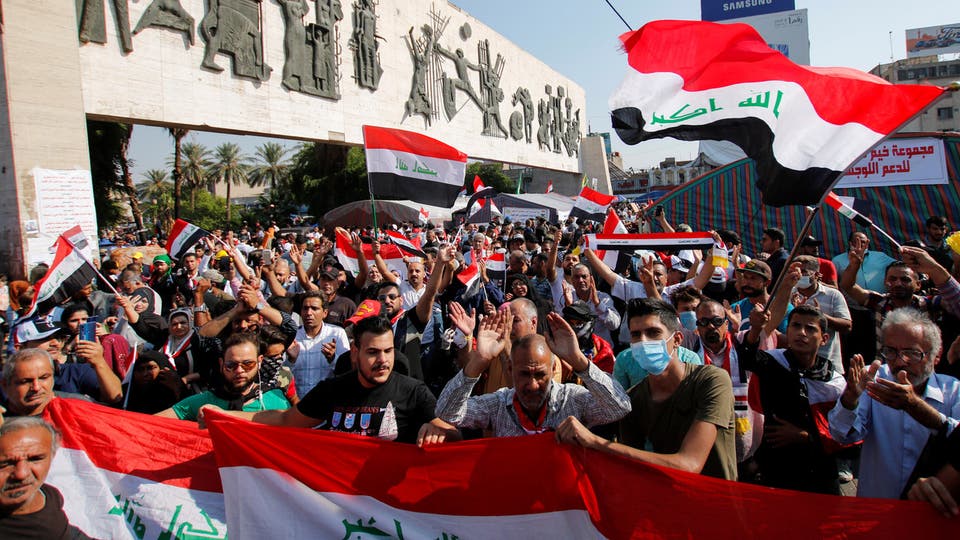 ناشطون في بغداد يبدأون إضراباً عاماً اليوم