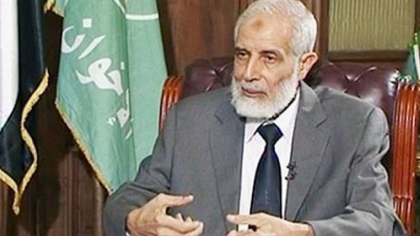القبض على محمود عزت القائم بأعمال مرشد جماعة الإخوان المسلمين في مصر