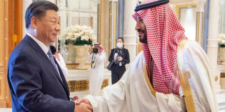 رئيس الصين يبدي دعمه للمحادثات بين السعودية وإيران في اتصال مع ولي عهد المملكة