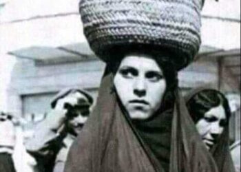 “الأرملة المرضعة” القصيدة التي كتبت بدموع الرصافي