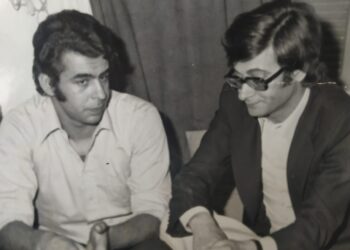 من كوة الخراب والدمار سيصمد البشر