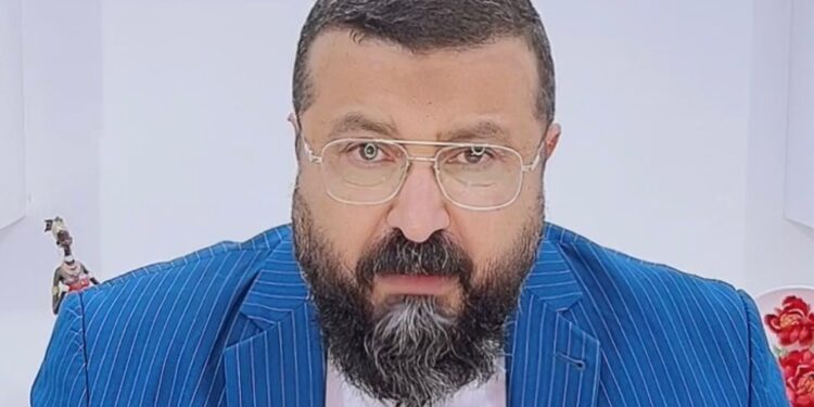 نحن الآن نعيش في (…الكون 25 … )