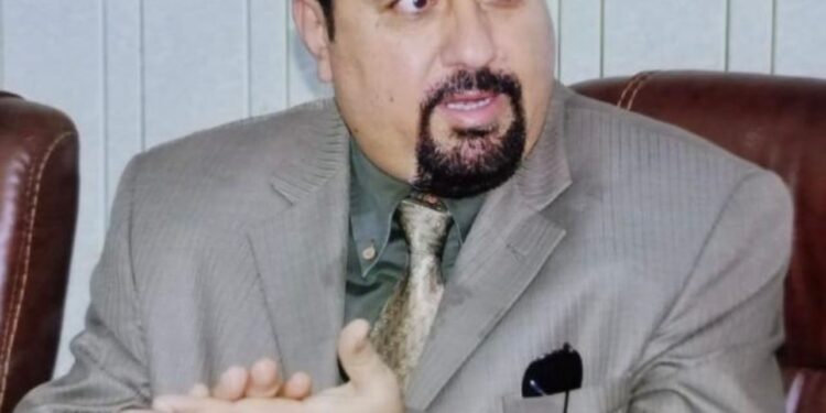 الصَّمْتُ..بَيْن الْكَبْت وَالْمَوْت..         