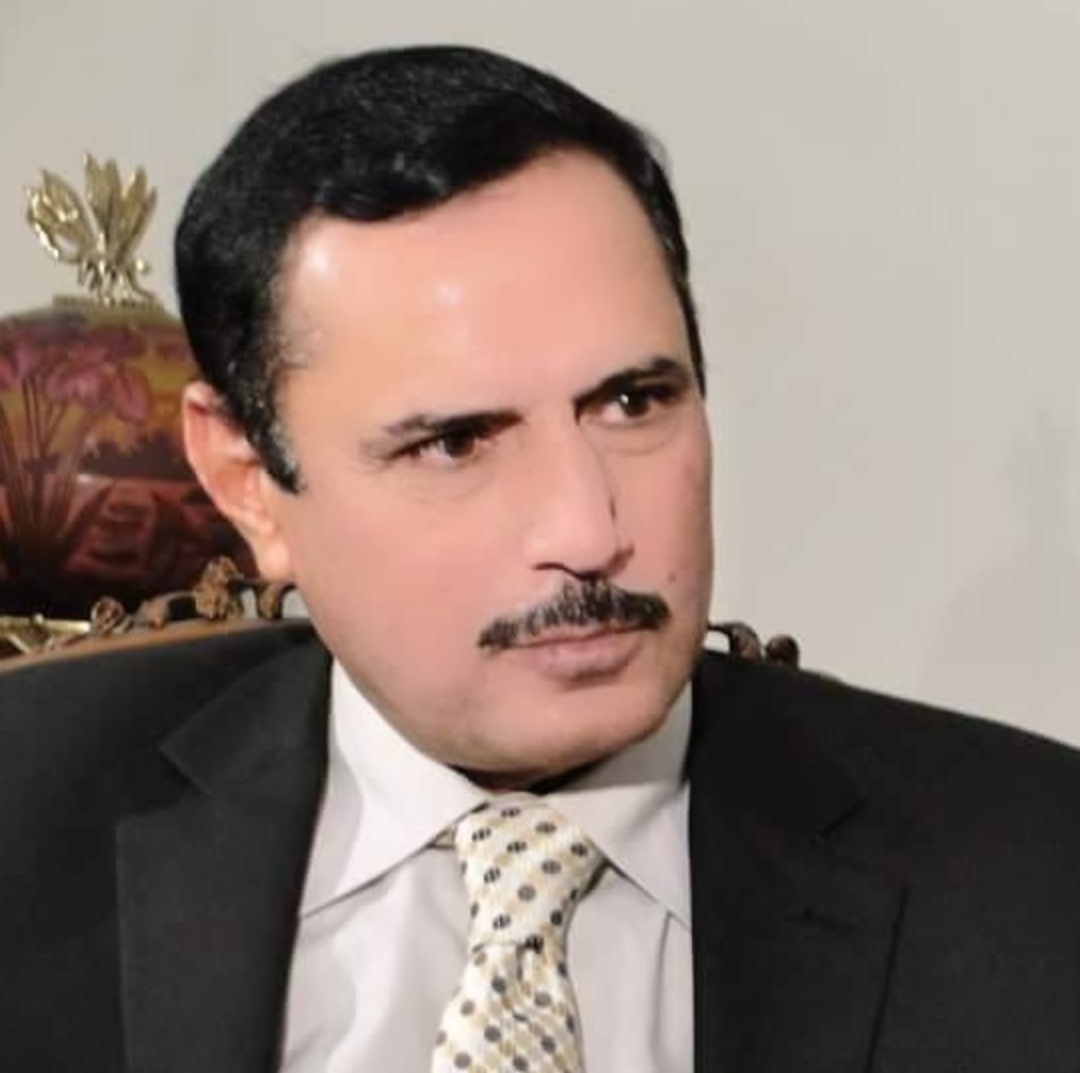 رئيس حكومة ( الايميل )