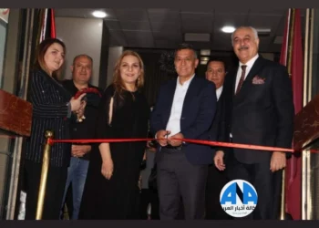 الفنانة التشكيلية العراقية عبير حمودي تفتتح معرضها الفني الشخصي في عمان