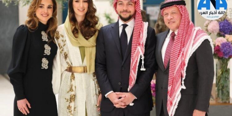 العاهل الأردني مخاطبا حفيدته الجديدة بنت الحسين “نورتي عليتنا يا جدو”