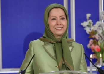 مريم رجوي توجه رسالة الى شباب الانتفاضة الإيرانية