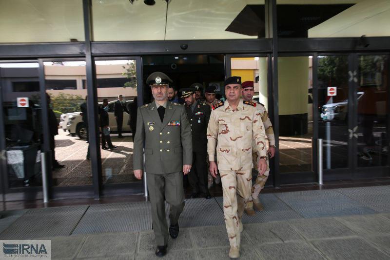 وزير الدفاع الايراني من بغداد: هدف زيارتنا بحث الهجوم الصاروخي الاخیر على سوریا