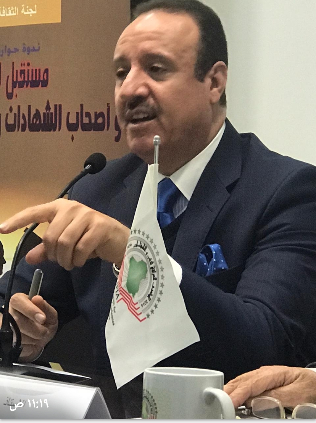 المنتدى العراقي للنخب والكفاءات ينظم ندوة حوارية حول مستقبل الخريجين واصحاب الشهادات ويكرم الاعلامي اسماعيل الجنابي