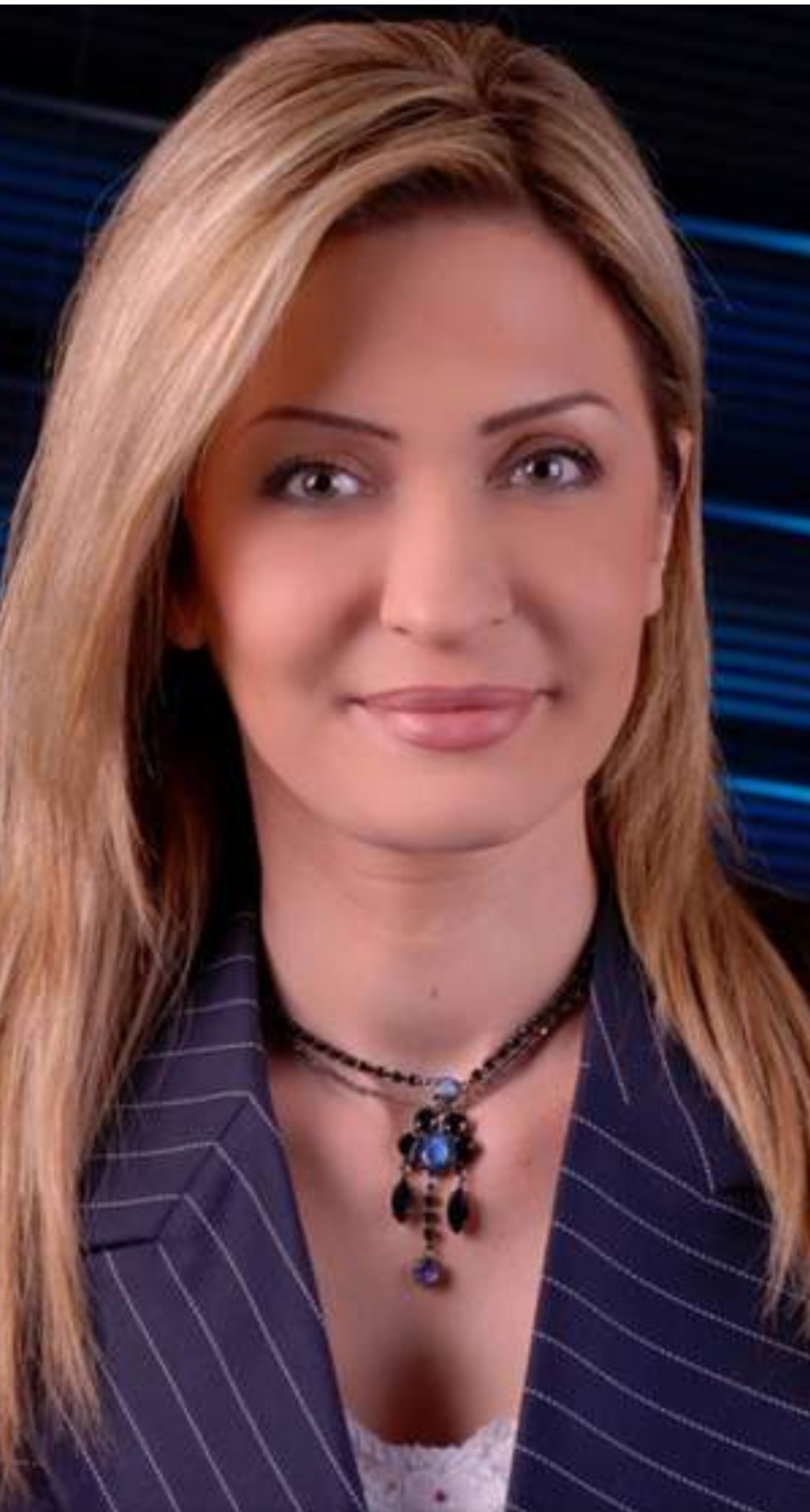 العام الجديد يختطف  مذيعة قناة العربية “نجوى قاسم”