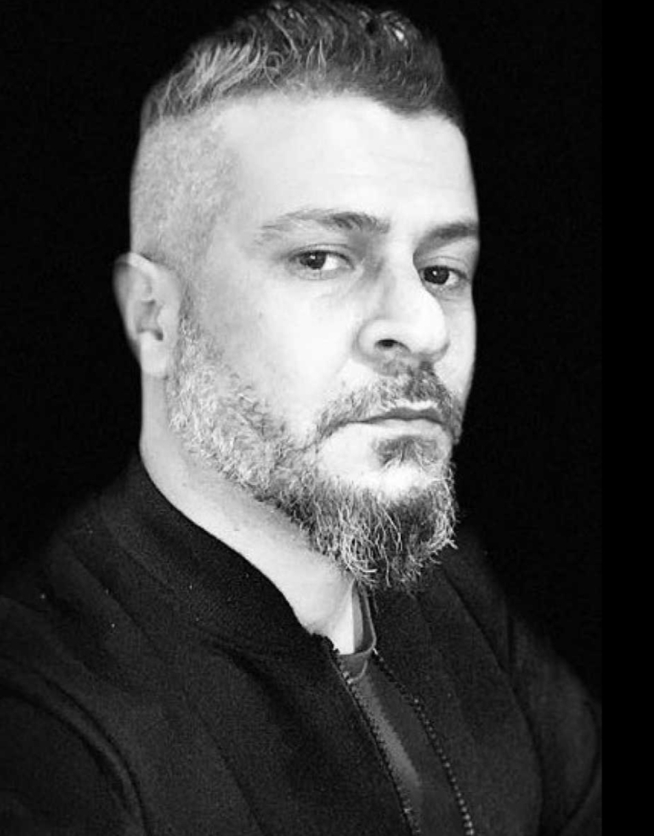 احمد عياش مغردا: نصحتك ان تكسر اغلالك وتراهن على الشعب للانقلاب على وزارة الاحزاب الفاسدة