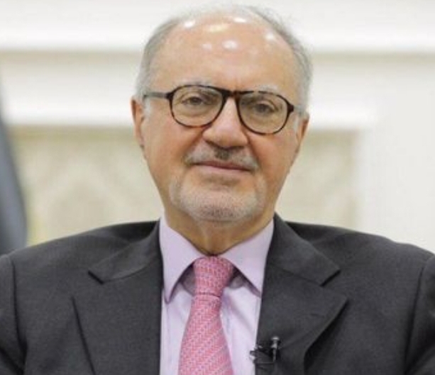 وزير المالية: العراق قد يسرح موظفيه بعد 10 سنوات !