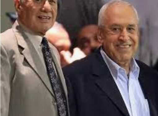 “صور” رفيق الدرب اللواء الطيار هشام عطا عجاج يقيم مجلس عزاء للراحل مؤيد البدري في الدوحة