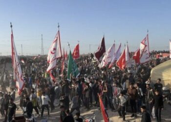 قائد الحراك الشعبي في البصرة يوبخ قناة العراقية الحكومية “فيديو”