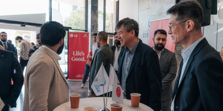 إل جي إلكترونيكس ومجموعة خوشناو تتعاونان لافتتاح مركز خدمة جديد في بغداد