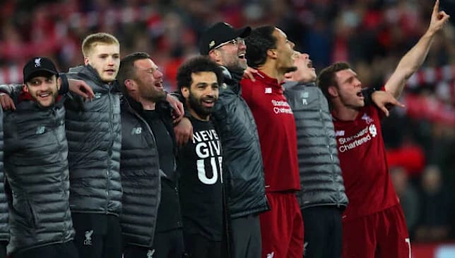 عقب مباراة تشيلسي…ليفربول يتسلم كأس الدوري الإنجليزي