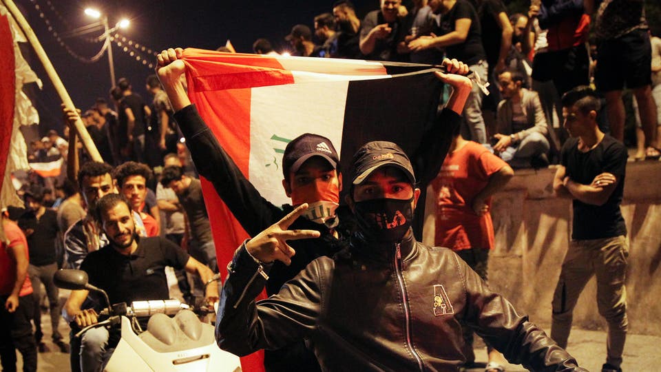 تظاهرات العراق.. قتيل وحالات اختناق في بغداد