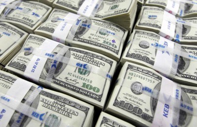 133 مليار دولار ديون مستحقة على العراق بينها 1.5 مليار دولار تسدد للكويت هذا العام