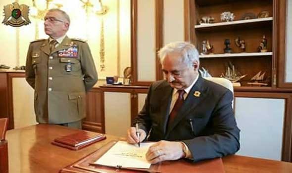 المشير خليفة حفتر يعلن ترشحه للانتخابات الرئاسية في ليبيا