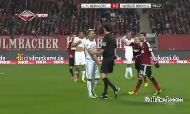 بالفيديو … عندما يكون الصدق سيد المواقف ” قصة لاعب “