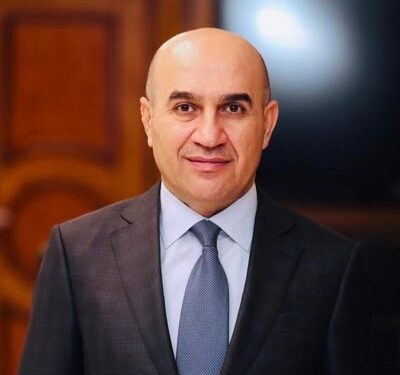 وزير الاعمار والاسكان: اشعر بالفخر كعراقي وانا طالب اكثر ماشعر به اليوم وانا وزير