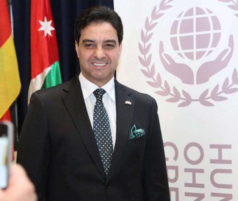 امانة بغداد تزيل نصب الراحل احمد راضي كونه لا يتناسب ومكانته التاريخية