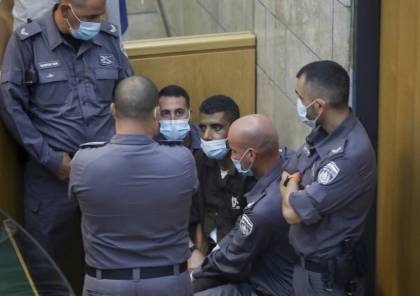 الأسرى الفلسطينيون الأربعة يواجهون تهما تصل عقوبتها إلى السجن 20 عاما